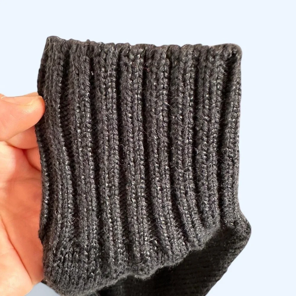 80s vintage black and red tennis sweater ptp 21 - Picture 5 of 10